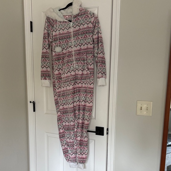 Cozy adult Pajamas with Hood - Pink and White - Picture 2 of 3